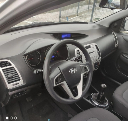 Hyundai i20 cena 17800 przebieg: 223200, rok produkcji 2011 z Libiąż małe 254